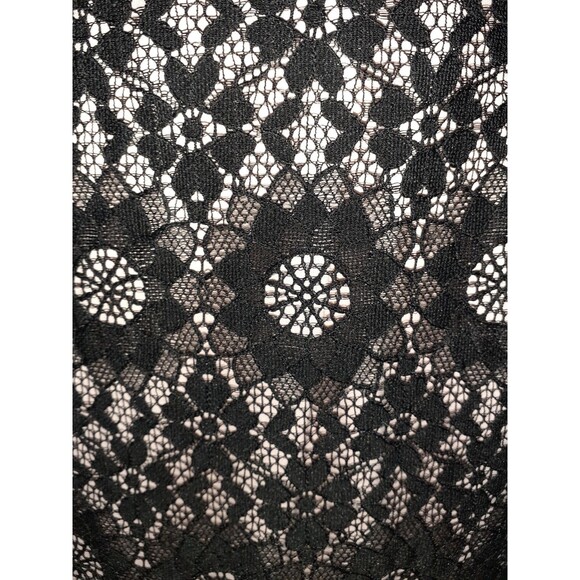 MAGGY LONDON Size 14 Sheath Dress Black Floral Lace Pink Lining Long Sleeve - Picture 3 of 6